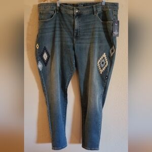 Chaps NWT womens blue Jean's with embroidery size 20